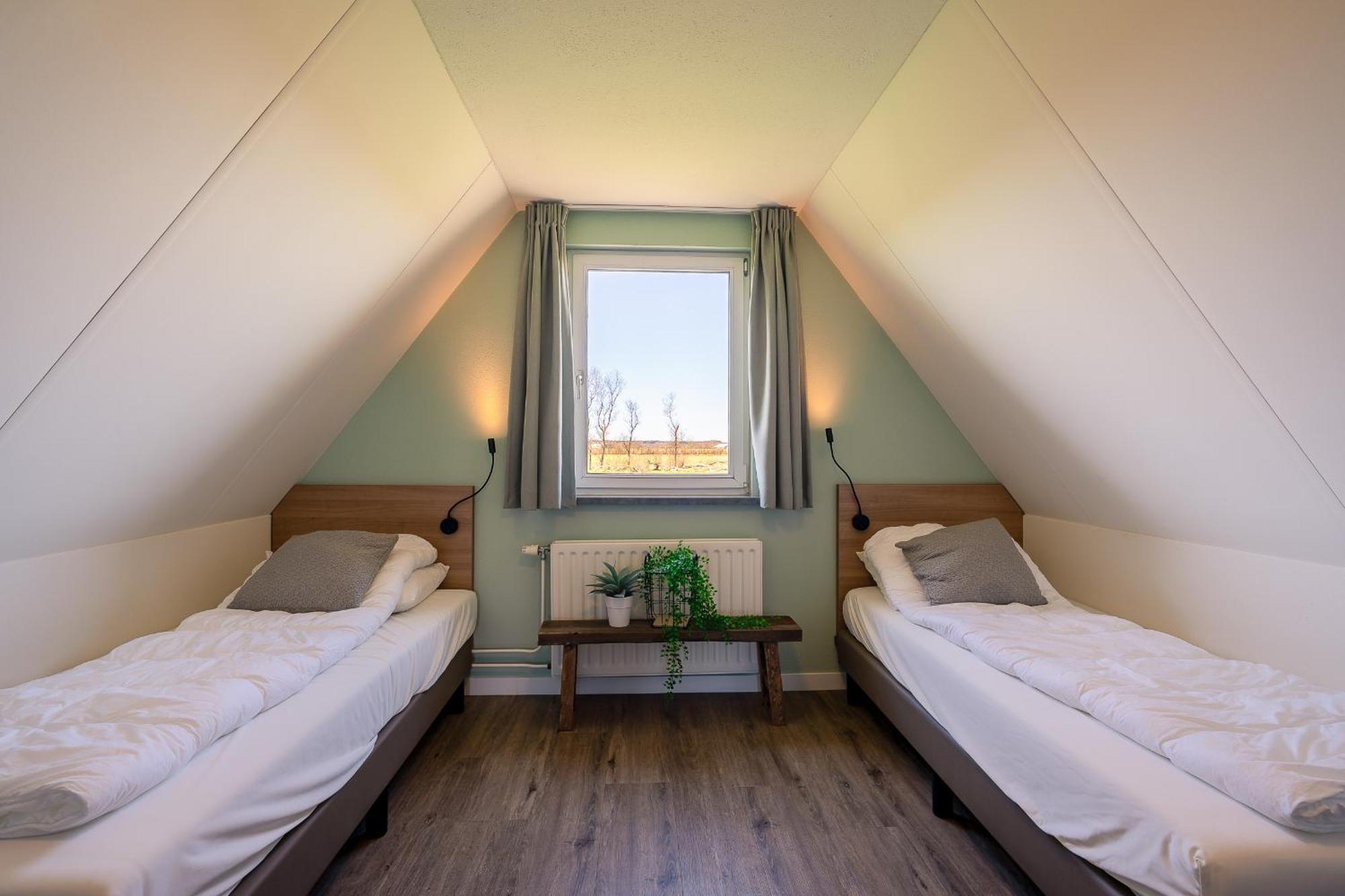 Nieuwlanderweg 75 Villa De Waal Buitenkant foto